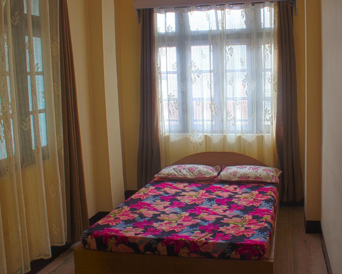 DukeRaj Homestay Darjeeling  Luaran gambar