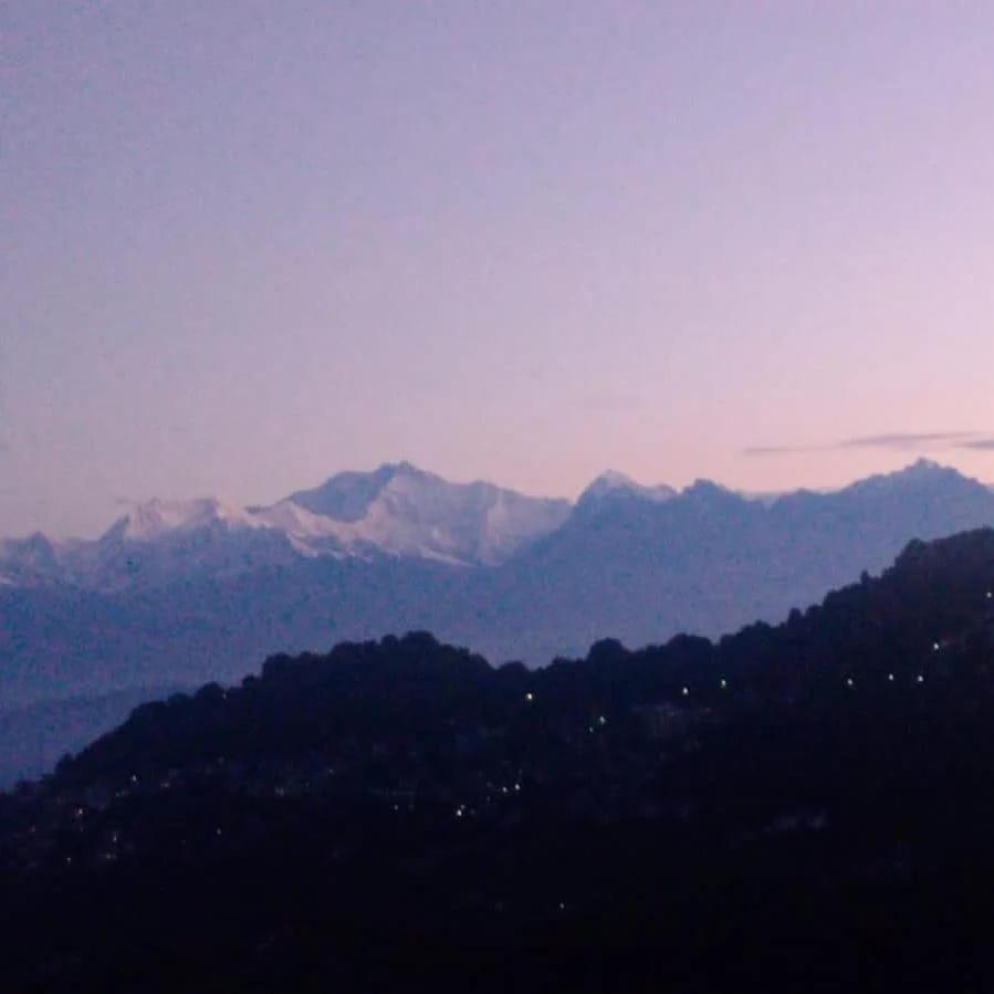 DukeRaj Homestay Darjeeling  Luaran gambar