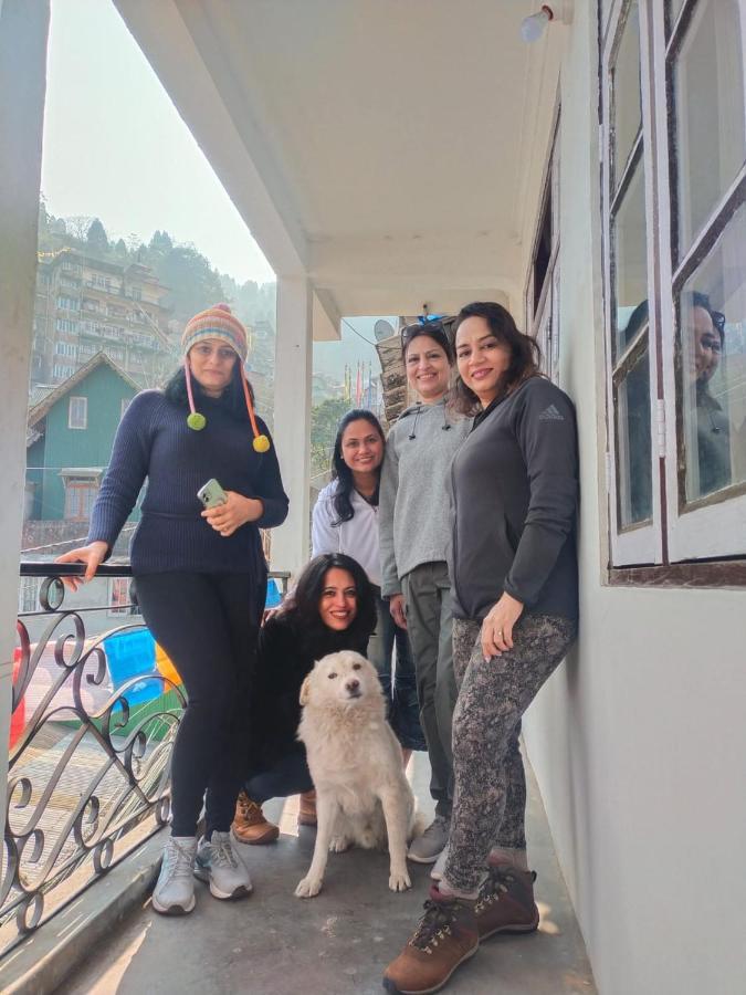 DukeRaj Homestay Darjeeling  Luaran gambar